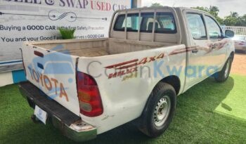 CLEAN TOYOTA HILUX DOUBLE CABIN full