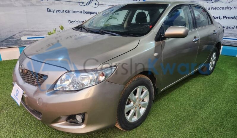 TOYOTA COROLLA 2010 GOLD full